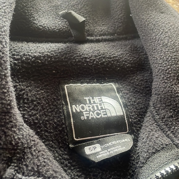 THE NORTH FACE PINK RIBBON JACKET - Picture 5 of 6